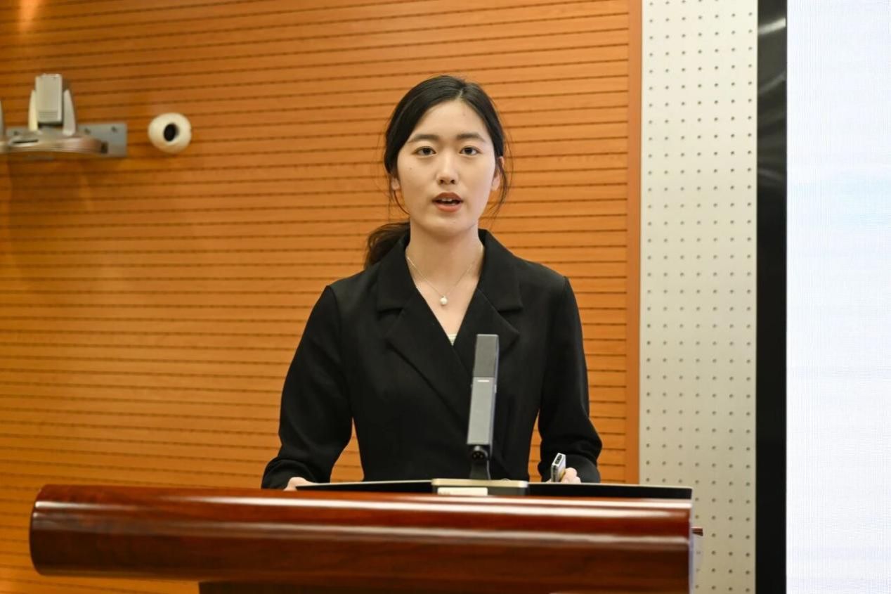 d9b95e6c4586801519ece63a82ada598