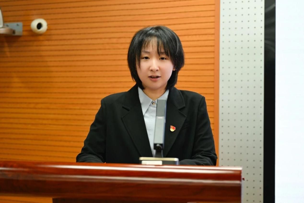 4a67295a9ae1c3a98d6d39797935065b